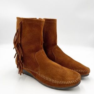 Minnetonka Fringe Suede Leather Wedge Zip Women's Boot Size 9.5
